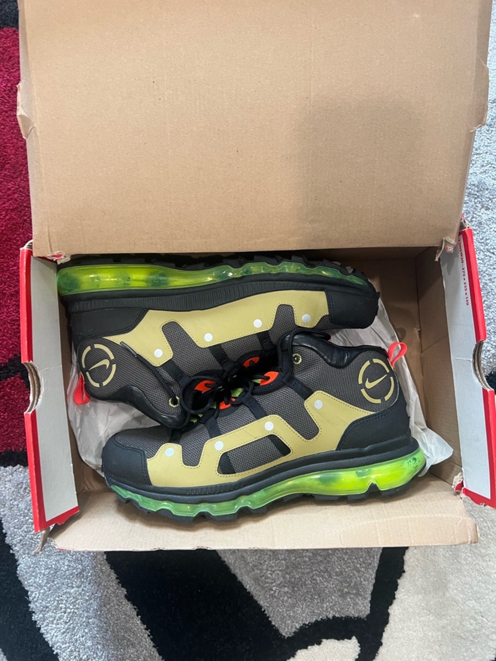 Nike Men’s Air-Visible Sole Sneakers in Olive Green and Black